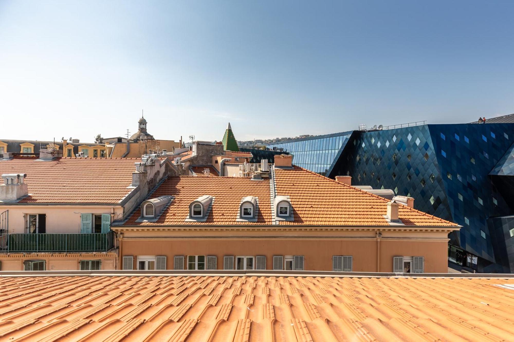 Homelivia, Attic Room -Mansarde Sous Les Toits De Nizza Kültér fotó